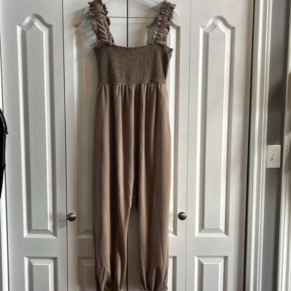 Three Birds Nest Willow Coco Harem Romper Large - Picture 6 of 7